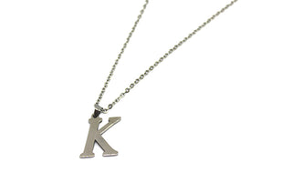 Collar de eslabones de cadena con inicial K