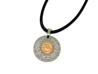 Collana in Corda Nera con Ciondolo Tondo Silver e Oro e simbolo dello Zodiaco Scorpione