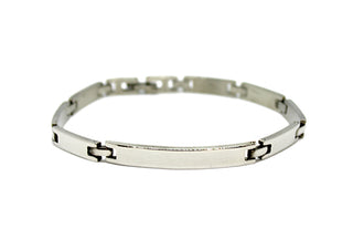 Pulsera fina de hombre de eslabones rectangulares con placa central.