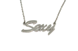 Collar de eslabones de cadena con nombre sexy