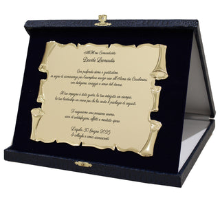 Placa de aluminio pergamino dorado 10x15 con caja roja